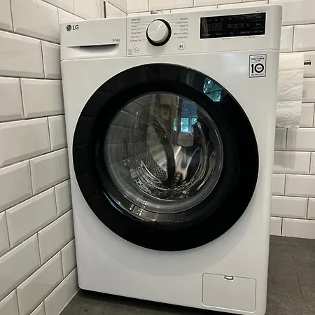 The Blue Akarattya Balatonkenese