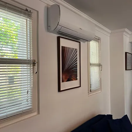 The Blue Akarattya Apartamento *