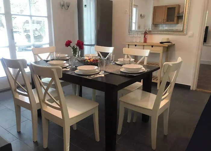 The Blue Akarattya *