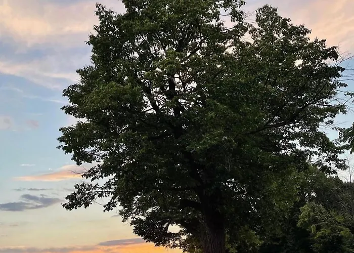 דירה The Blue Akarattya